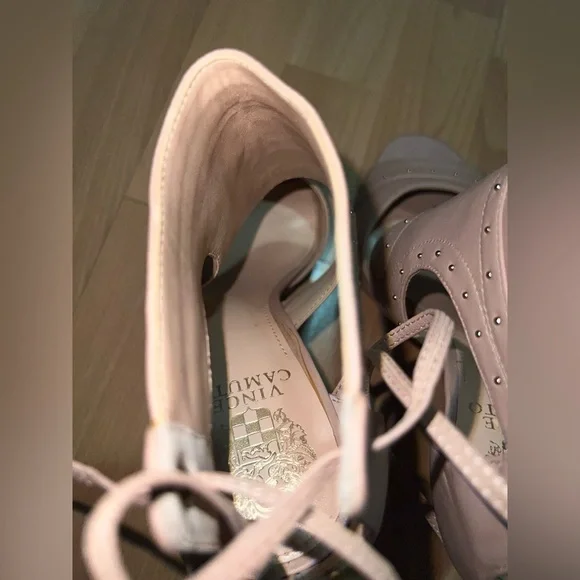 Vince Camuto Nude Leather Heels - Picture 5 of 7